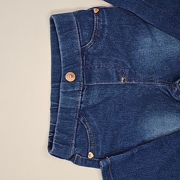 Vince Camuto kids Jeans size 4 - Picture 2 of 5
